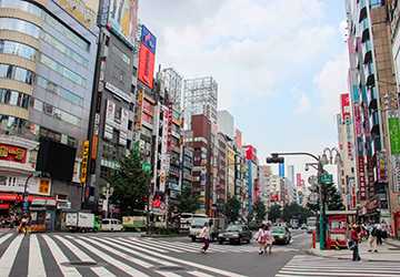 6 Best Luxury Shopping Destinations Worldwide