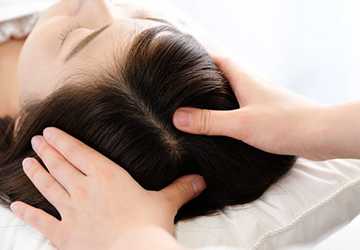 4 Tips for Preventing Hair Loss and Promoting Scalp Health