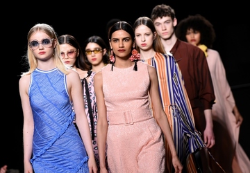 5 Fashion Experts You Need to Follow for Daily Inspiration