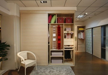 5 Amazing Benefits of a Simpler Wardrobe You Can’t Overlook