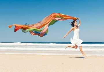 4 Reasons Why You Should Choose Natural Fabrics for Summer